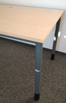 Biurko brzoza 140x80 szara osłonka