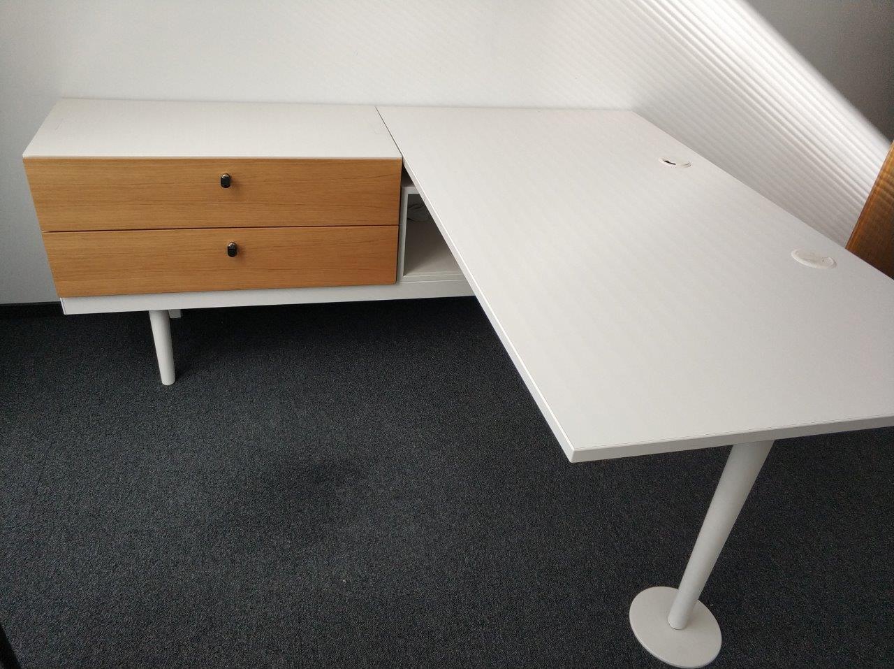 Zestaw VITRA 2 moduły: biurko 160x80 i 1 szafka
