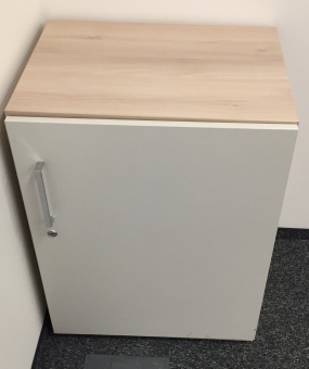 Szafka Steelcase 2OH dąb bielony/białe drzwi małe JASNY, wąska