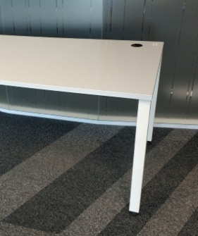 Biurko FURNIKO P-square 120x80 białe