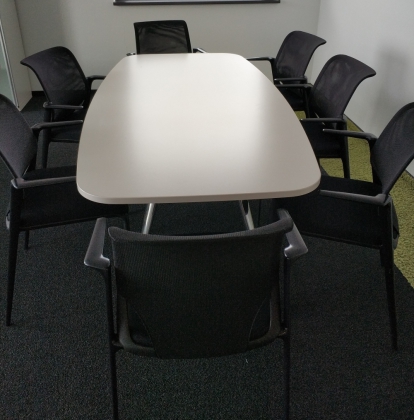 Stół konferencyjny VITRA biały 200x100 chrom - zdjęcie główneStół konferencyjny VITRA biały 200x100 chrom - zdjęcie główne